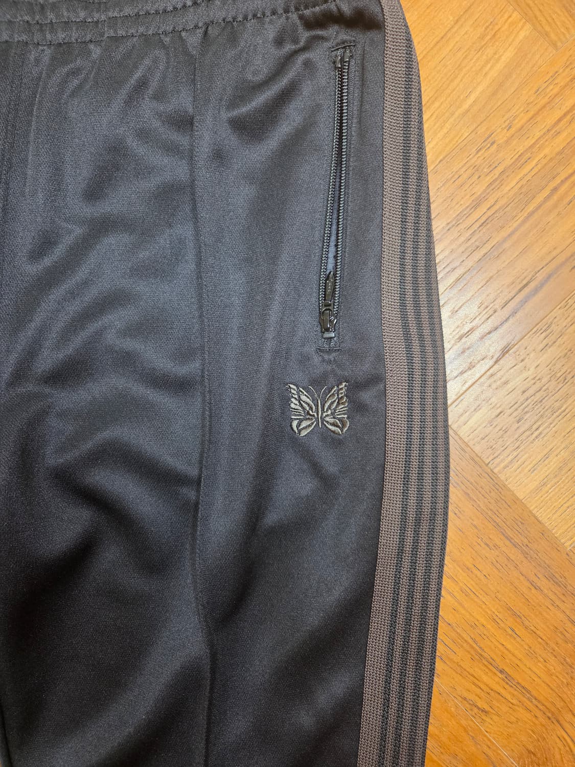 [새상품] 니들스 부츠컷 트랙 팬츠 블랙 상품이미지2