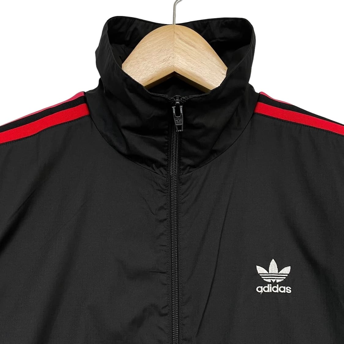 아디다스 3D 트레포일 우븐 바람막이 자켓 상품이미지3