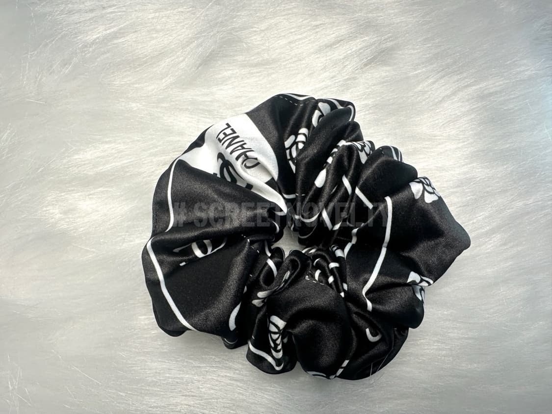 샤넬 까멜리아 헤어슈슈 블랙 상품이미지9