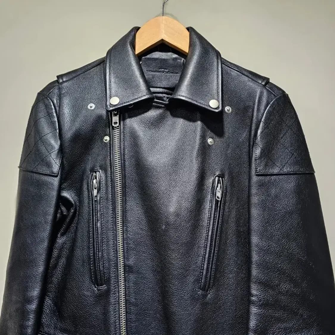 비바스튜디오 블랙 가죽 라이더 자켓~55 상품이미지1