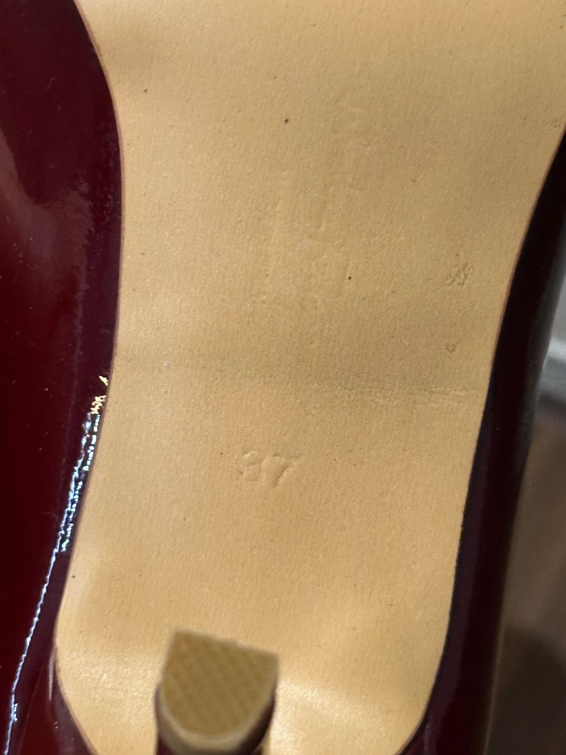 페레가모 버건디 펌프스  상품이미지8