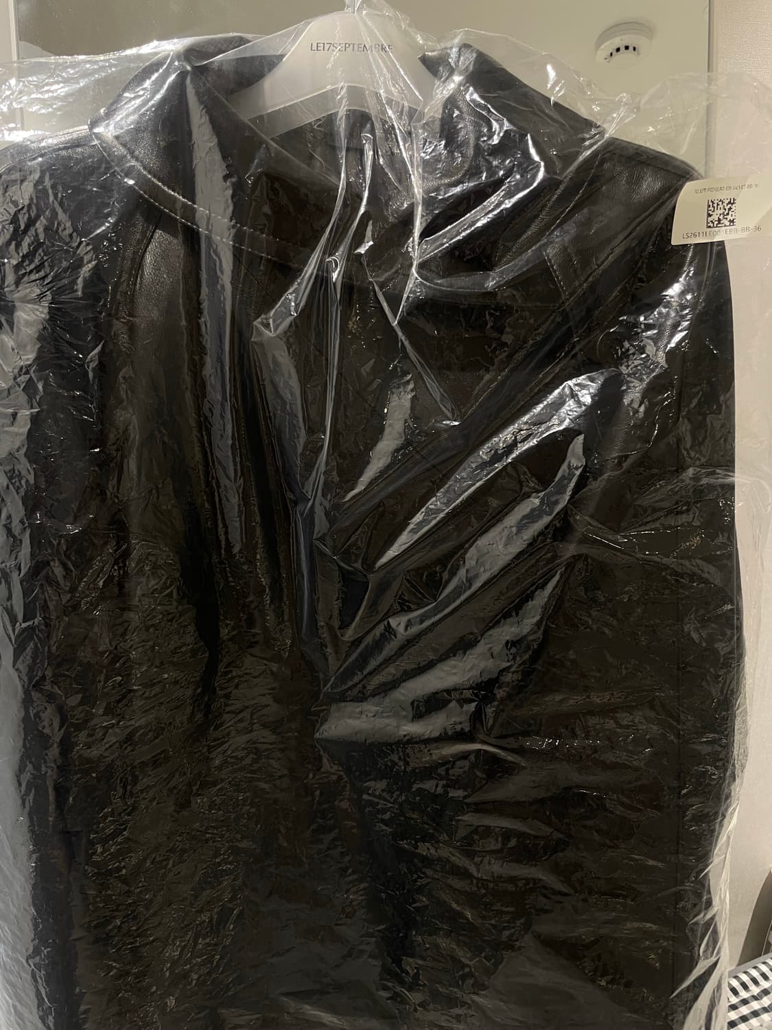 르917 SCULPTURED LEATHER JACKET 레더 자켓 상품이미지4