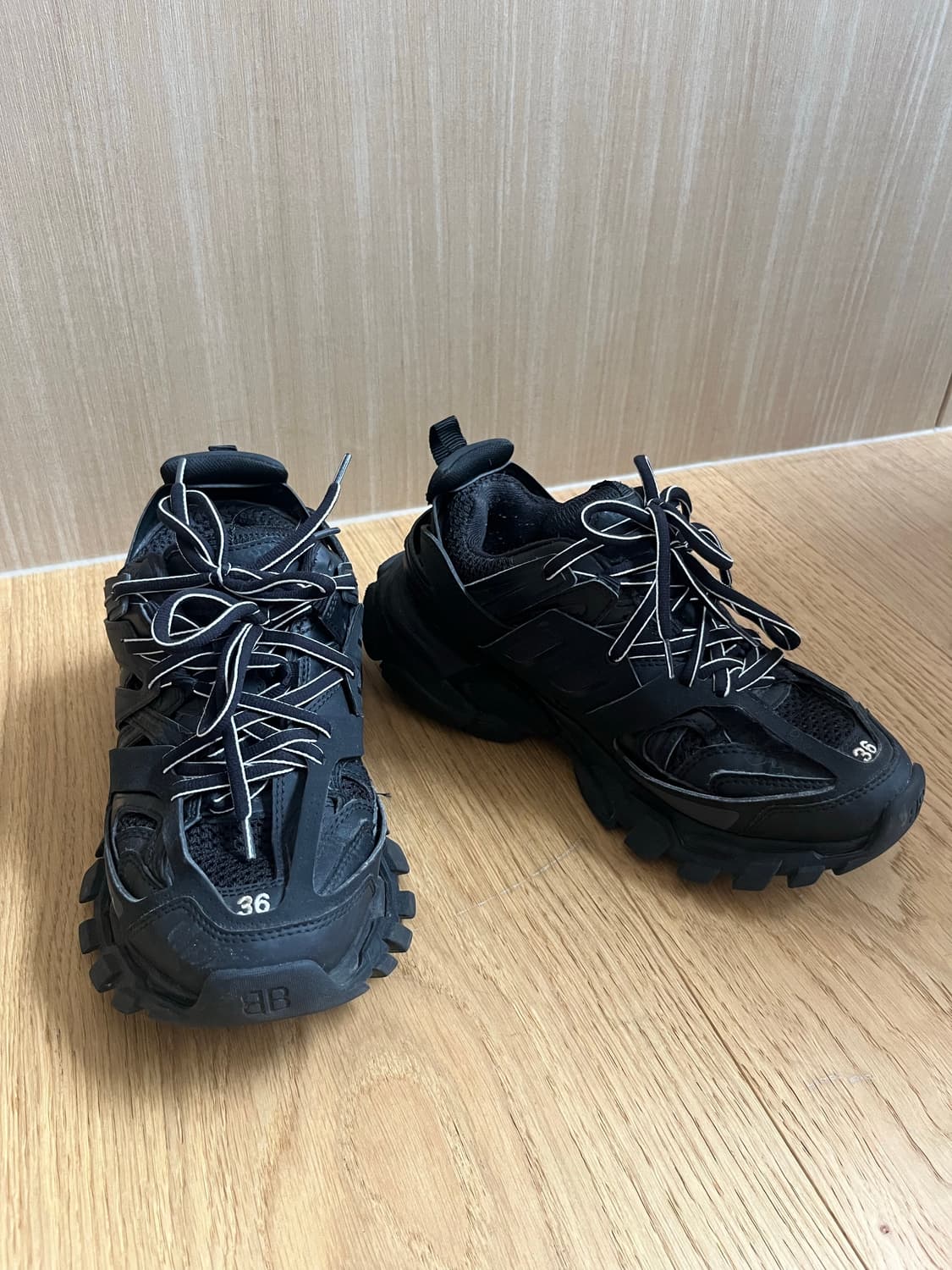 [정품]발렌시아가 트랙 스니커즈 블랙 36 상품이미지2