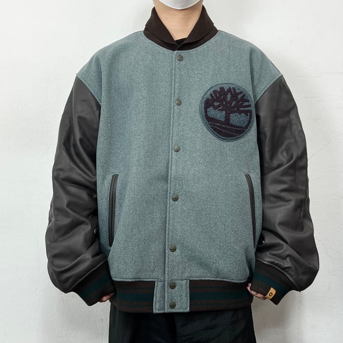 팀버랜드 TDC 컬렉션 카프스킨 레더 바시티 자켓 상품이미지3