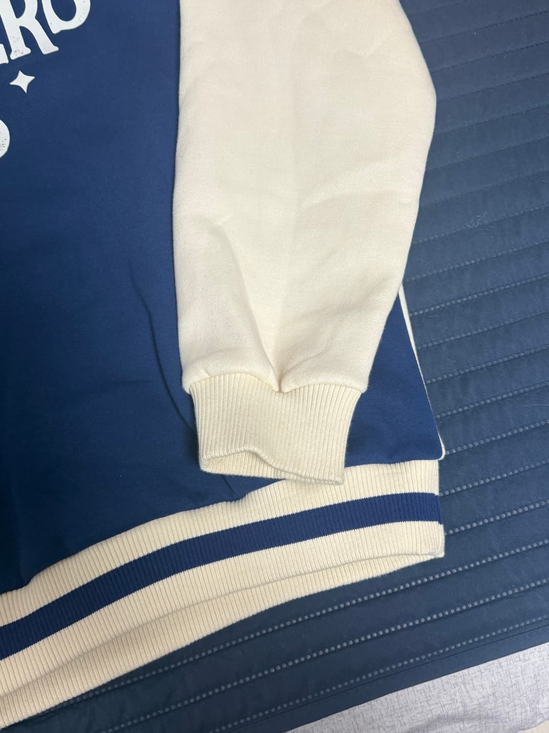 FCMM 기모 배색 맨투맨 상품이미지2