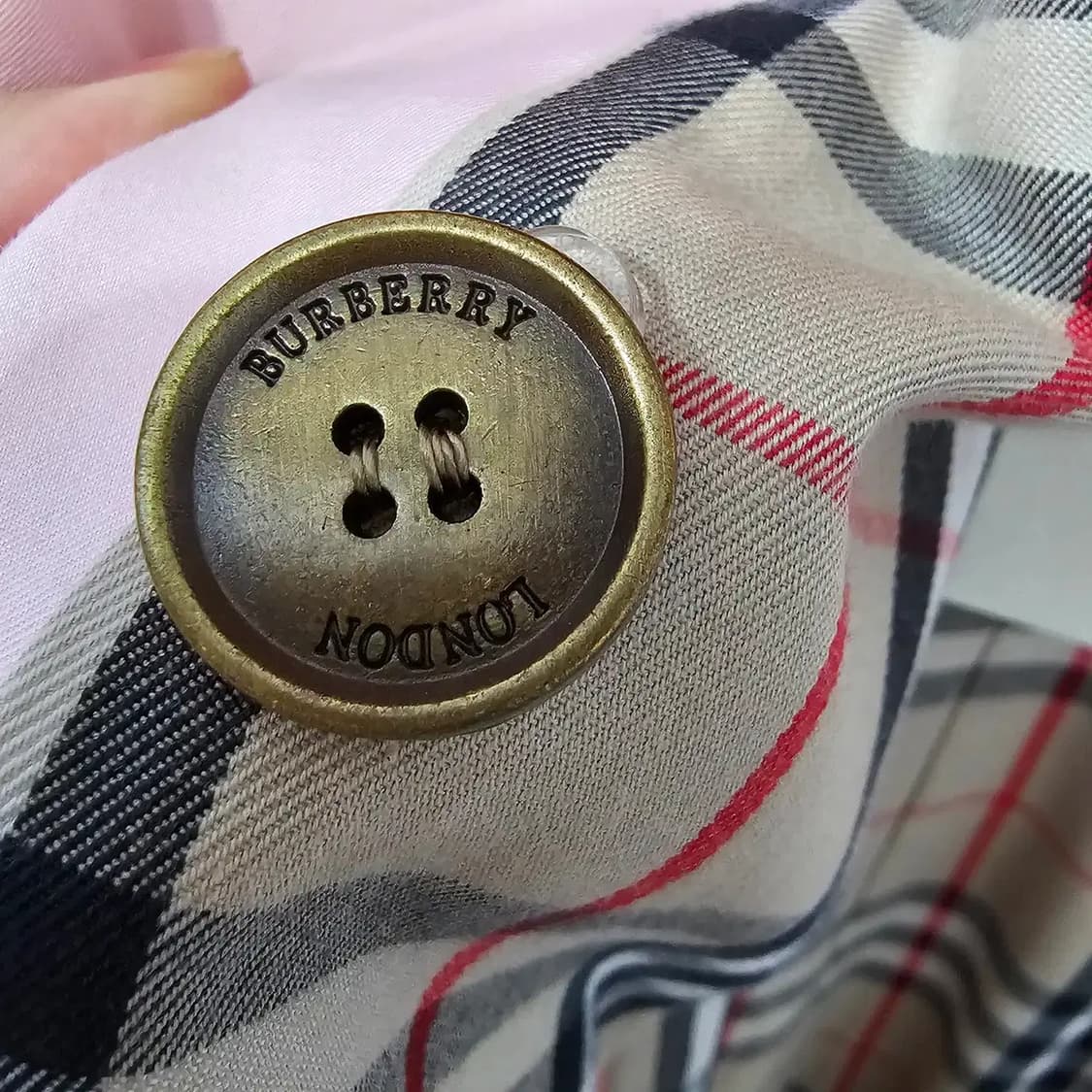 정품 버버리 핑크 트렌치 코트 55 상품이미지6