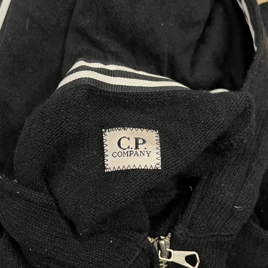 [정품/105] C.P.컴퍼니 고글 후드 니트 집업 b18 상품이미지6