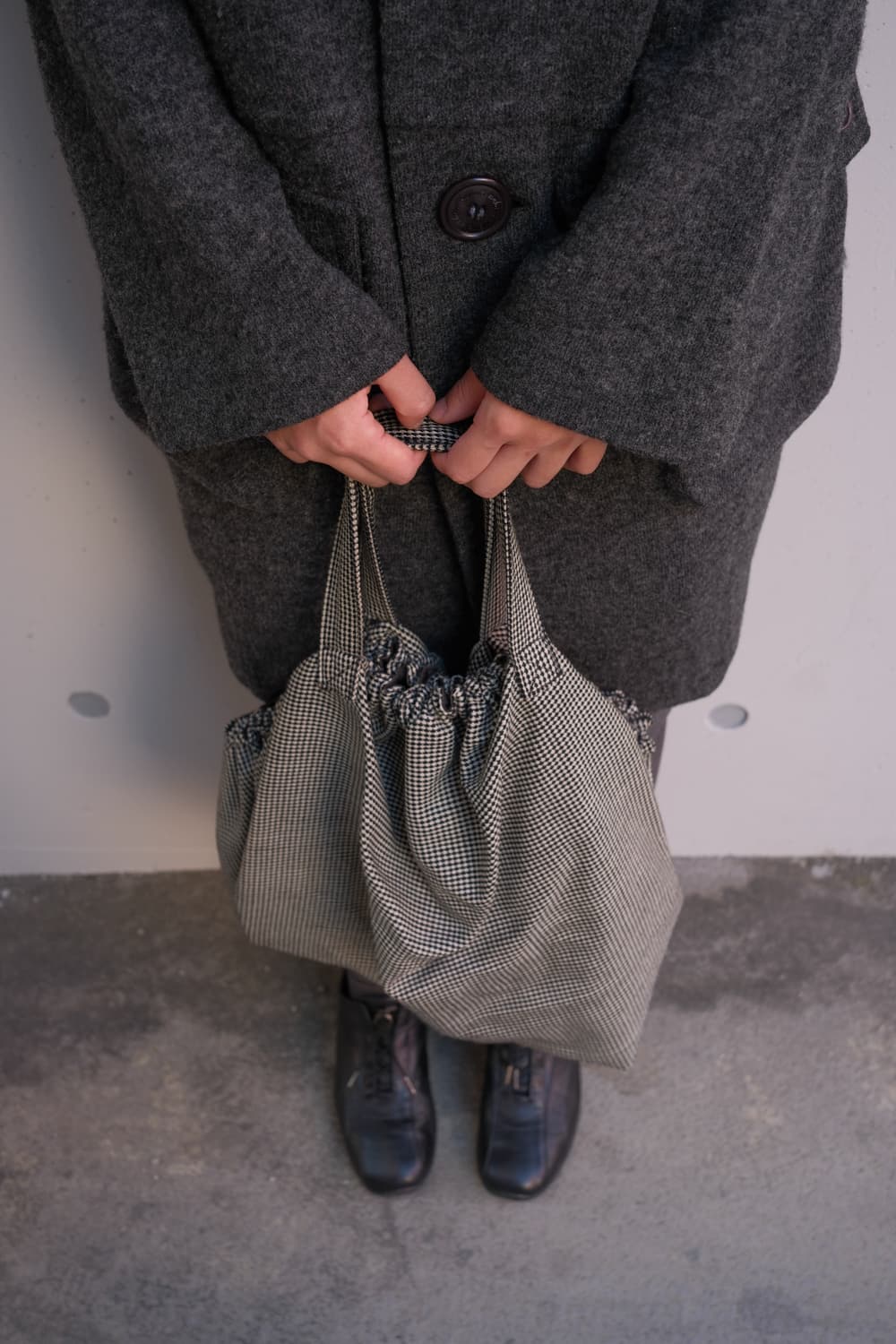 Hound’s-tooth check dumpling bag 상품이미지1