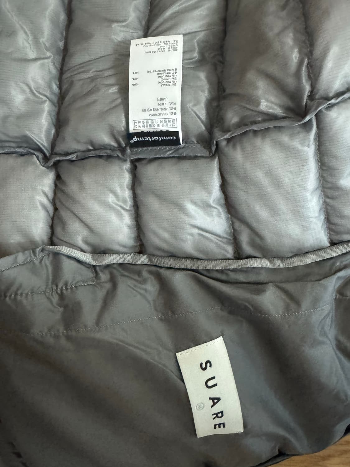 수아레 경량패딩 m 판매합니다 상품이미지5
