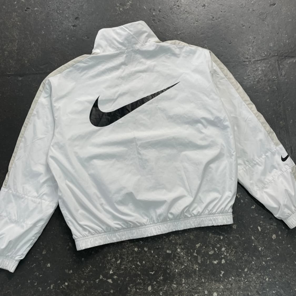 95 나이키 빅스우시 바람막이 상품이미지5