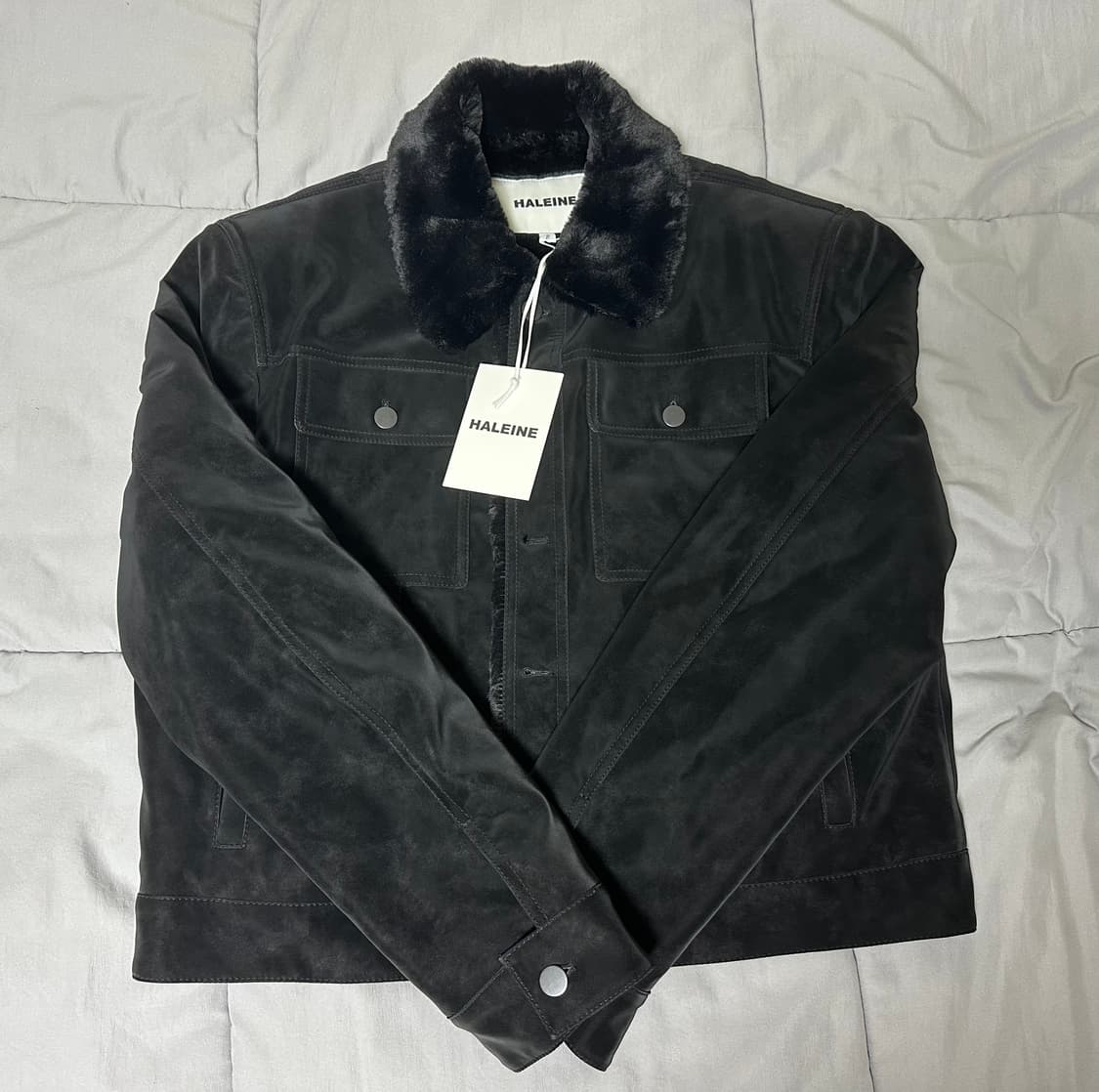 알렌느 벨루어 퍼 트러커 자켓 블랙 2사이즈 새제품 상품이미지1