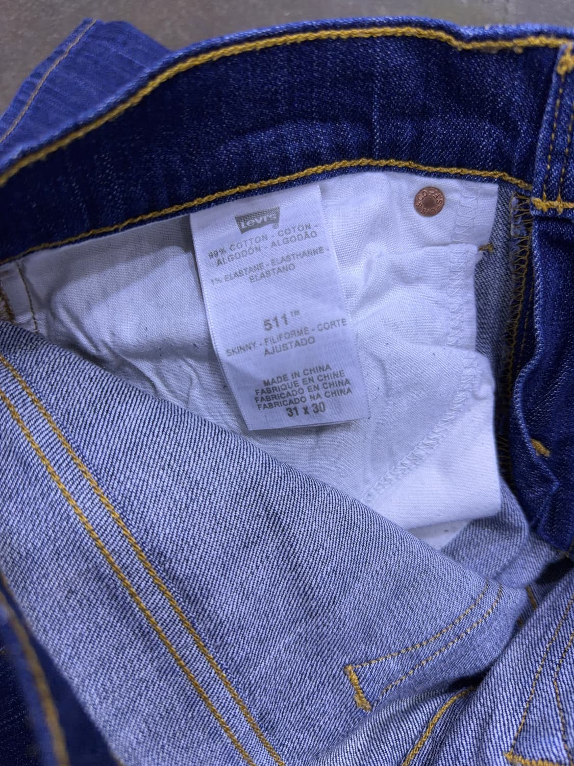 리바이스 511 슬름 스키니핏 헤어라인 워싱 데님팬츠 31 상품이미지8