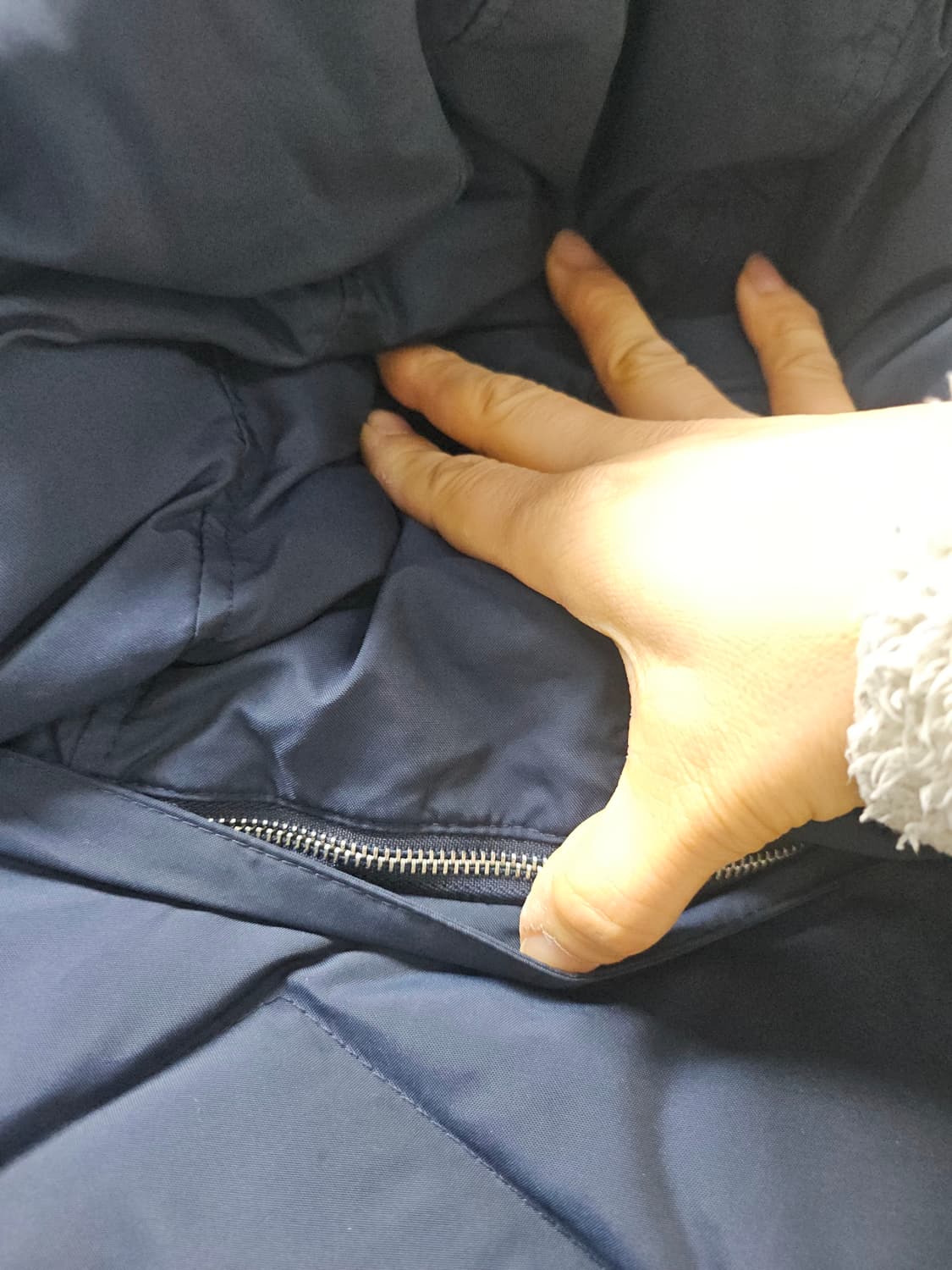 베네통코리아 네이비 구스다운패딩 42 상품이미지4