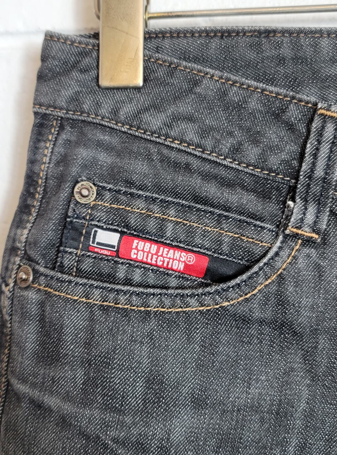 푸부(FUBU, 남여공용) 올드스쿨 흑청(데님) 워싱 바지 판매 상품이미지6