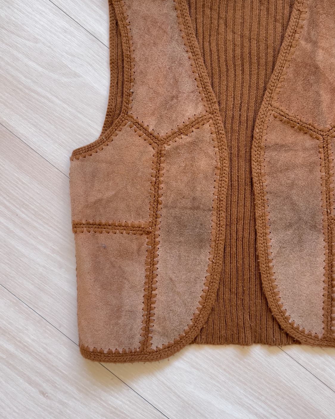 [Vintage] Suede Knit Vest (Camel) 상품이미지3