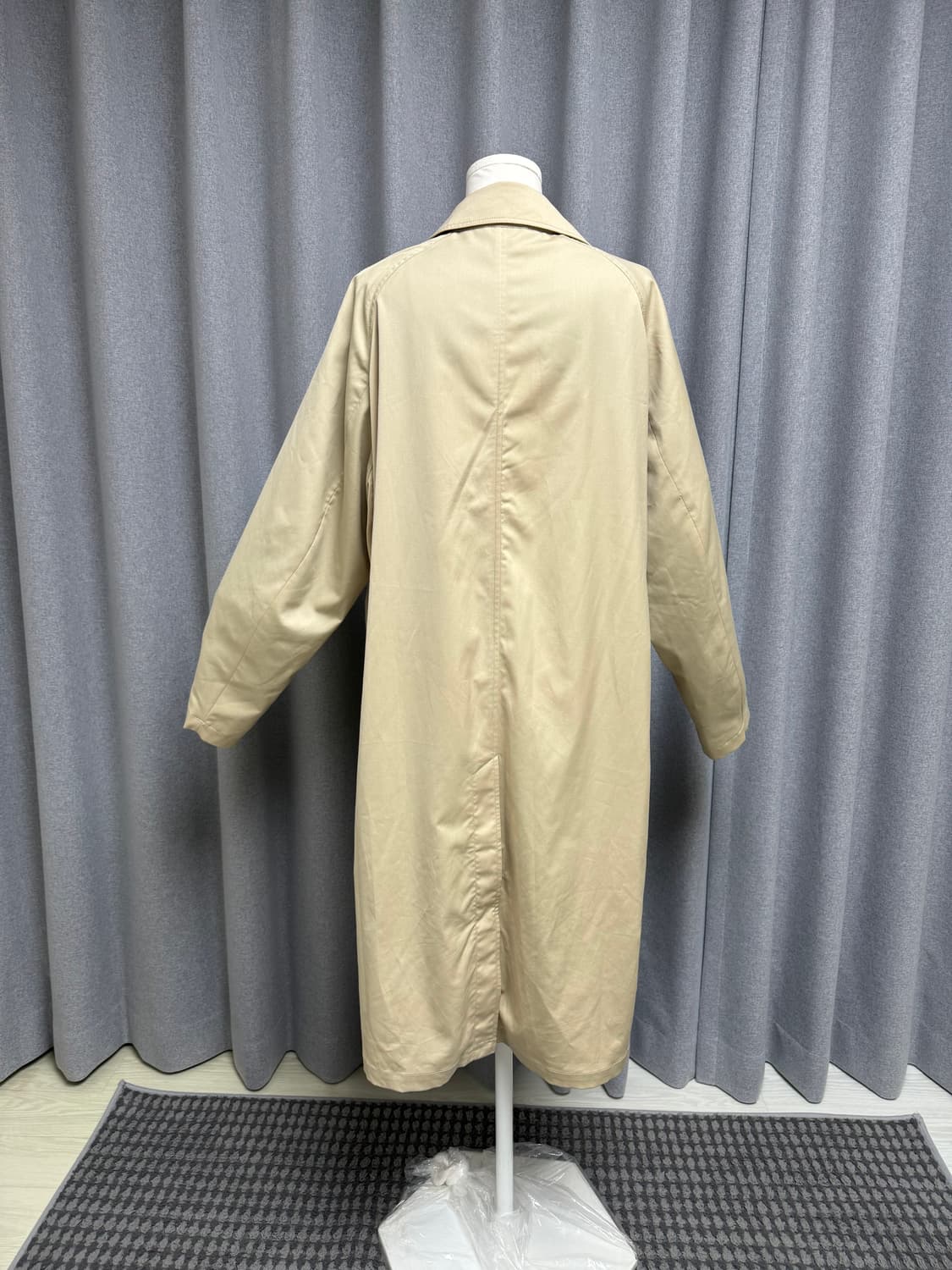 빔즈 하트 아이보리 트렌치 코트 상품이미지4