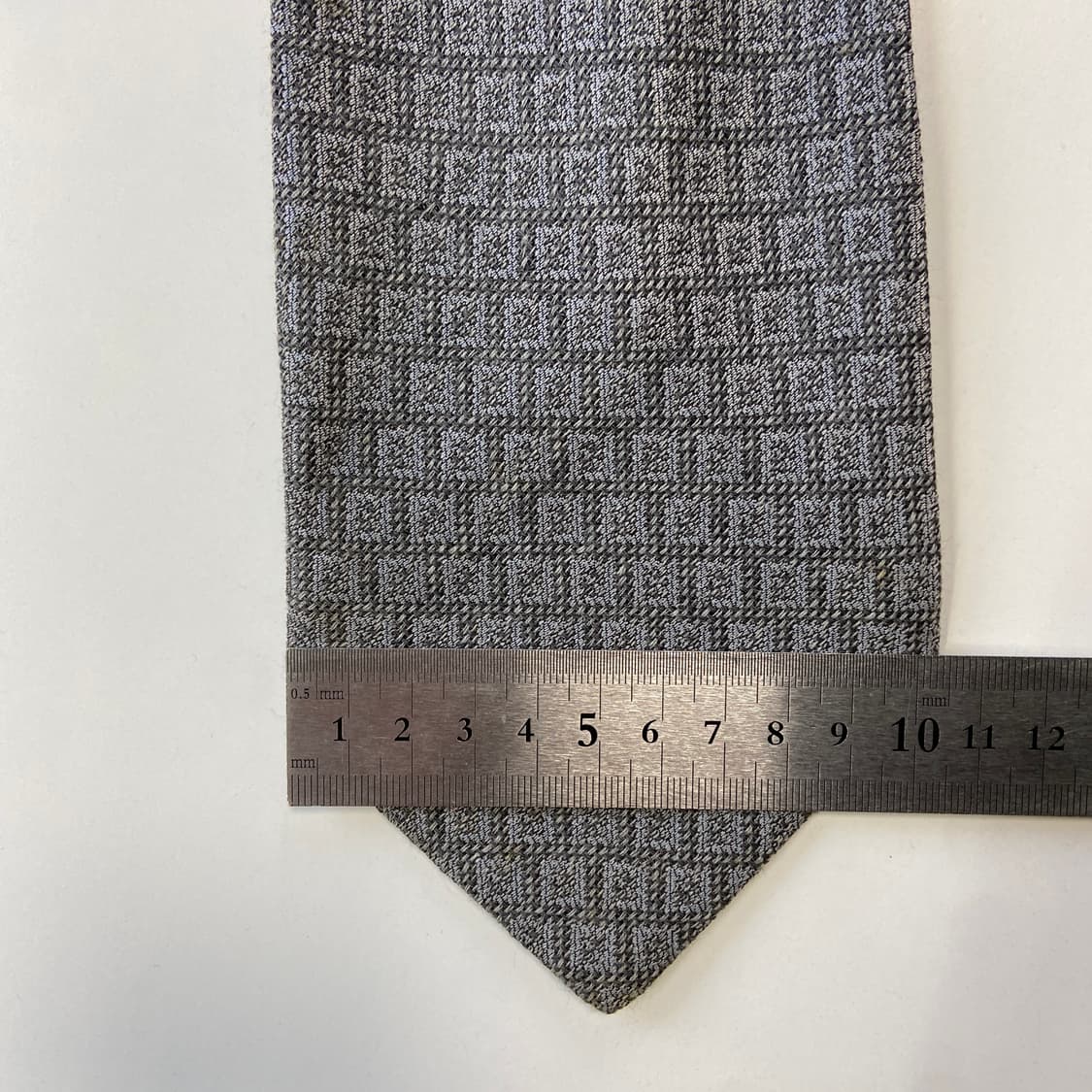 펜디 (FENDI) FF모노그램 정품 명품 넥타이 상품이미지6