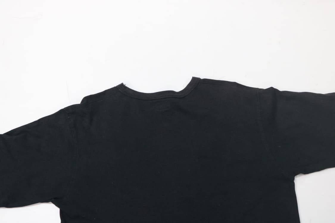 캘빈클라인 진 빈티지 크랙 로고 블랙 브이넥 반팔 티셔츠 상품이미지6