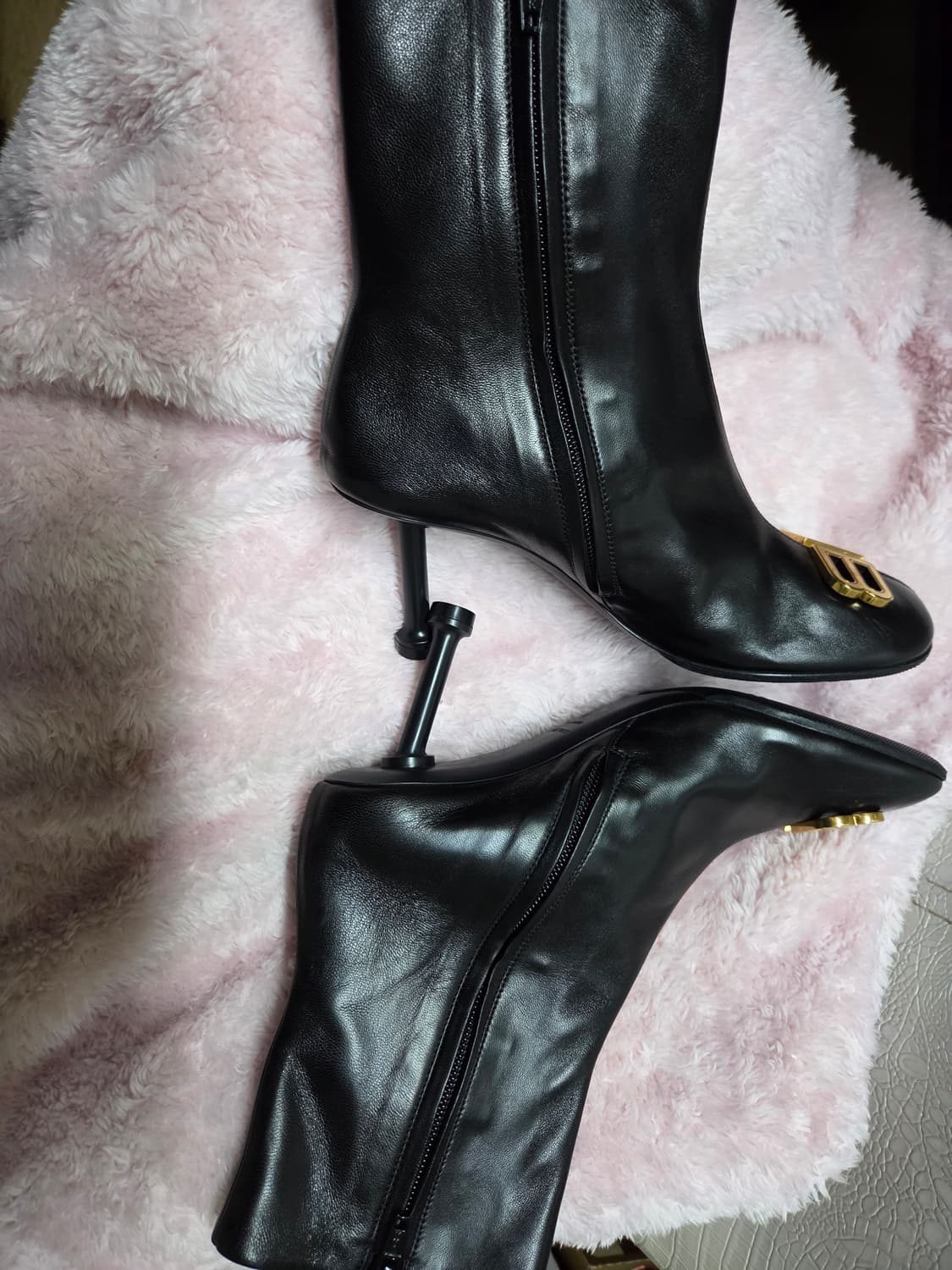 발렌시아가 BB로고 앵글부츠 상품이미지5