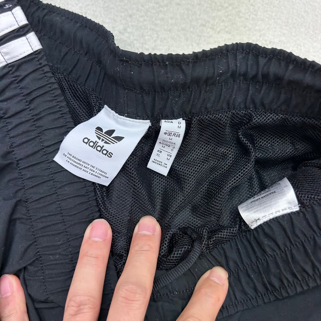 Adidas black firebird shorts 상품이미지6