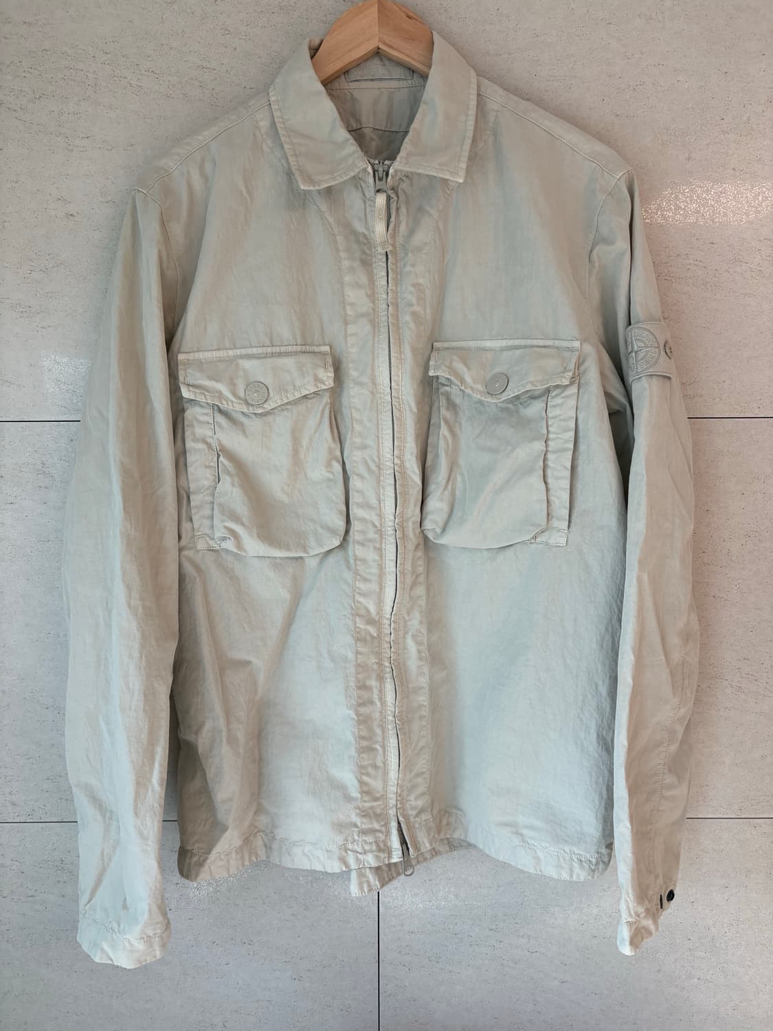 [L] 스톤아일랜드 고스트피스 오버셔츠 상품이미지1