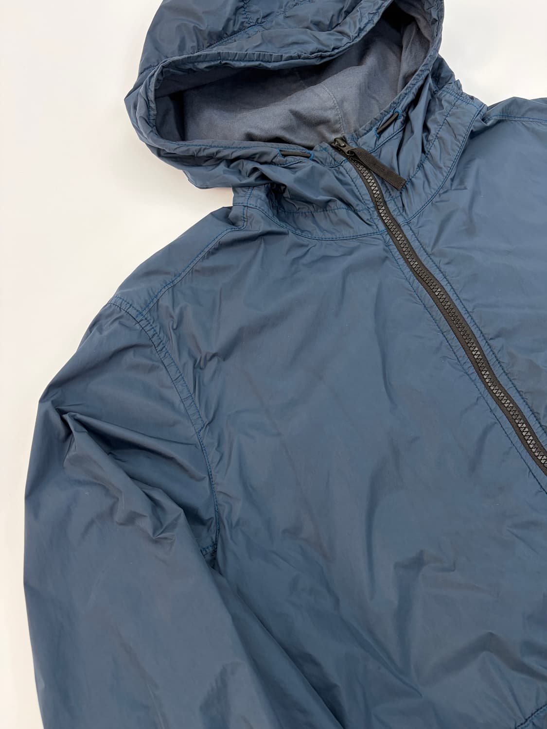 Stone Island 크링클랩스 NY 후드 자켓 상품이미지4