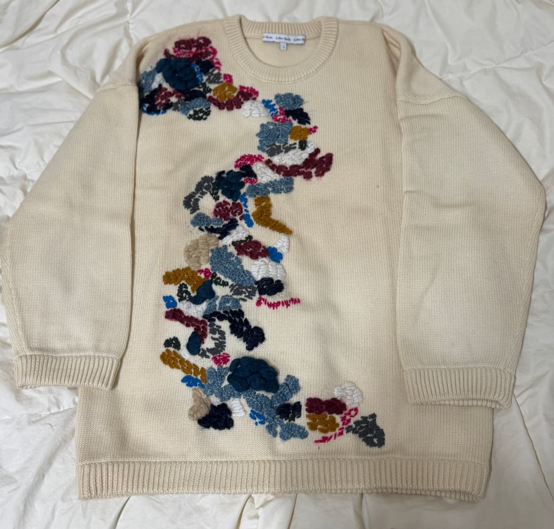 앤아더스토리즈 자수 울니트 상품이미지1