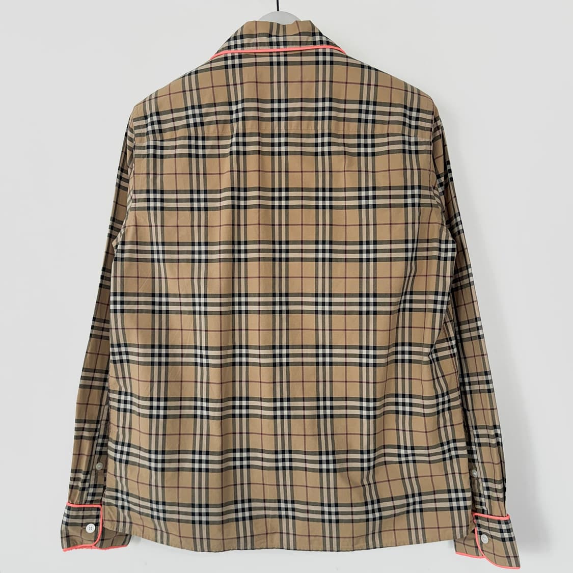 버버리 네온 파이핑 체크 셔츠 상품이미지6