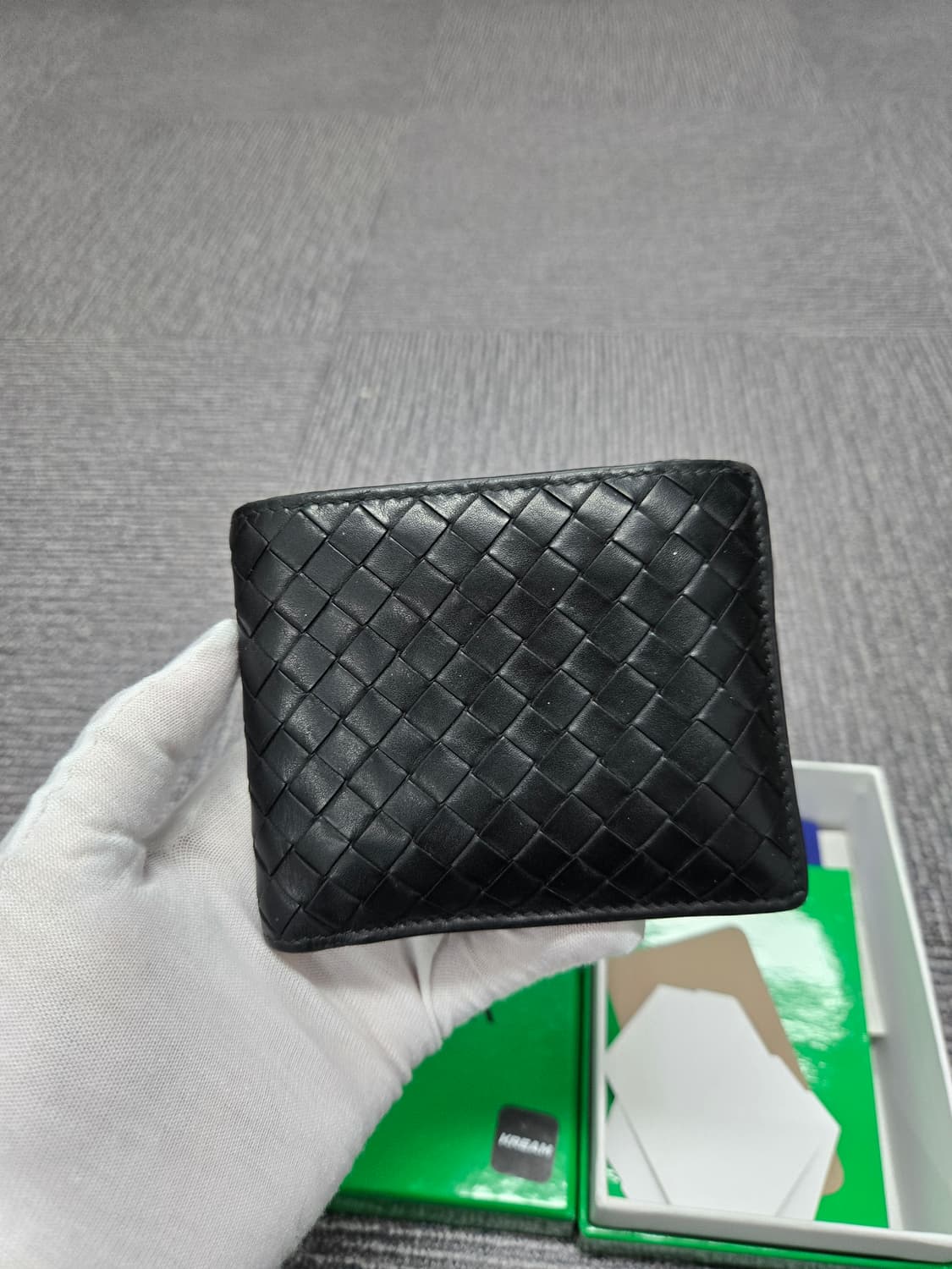 [특가][정품] 보테가베네타 반지갑 상품이미지1