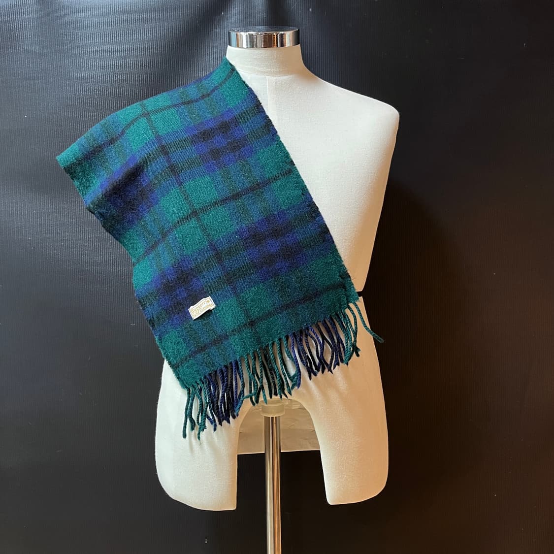 올드 버버리 퓨어 캐시미어 블랙와치 머플러 상품이미지6