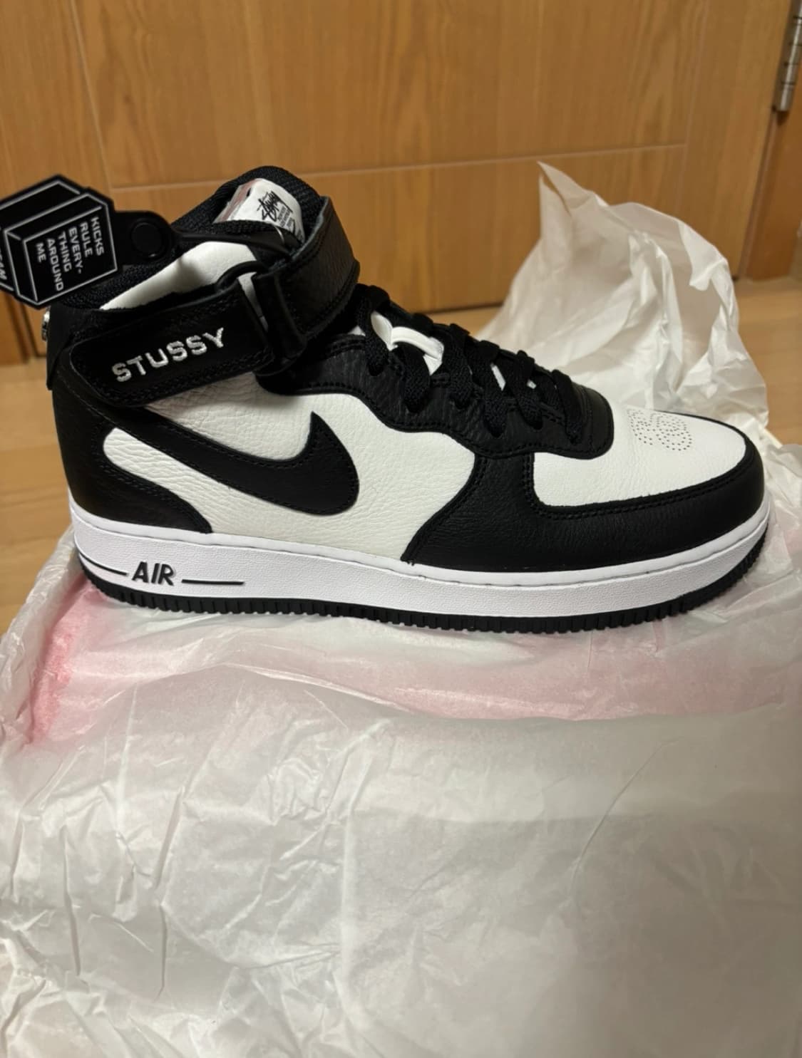 나이키 스투시 에어포스 미드 상품이미지1