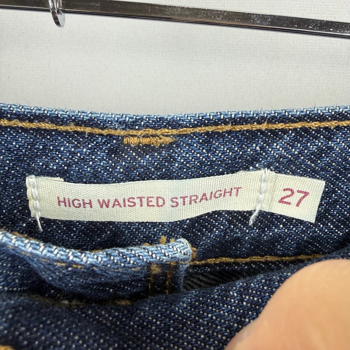 (27) 리바이스 우먼스 하이웨이스트 중청 데님 팬츠 상품이미지4