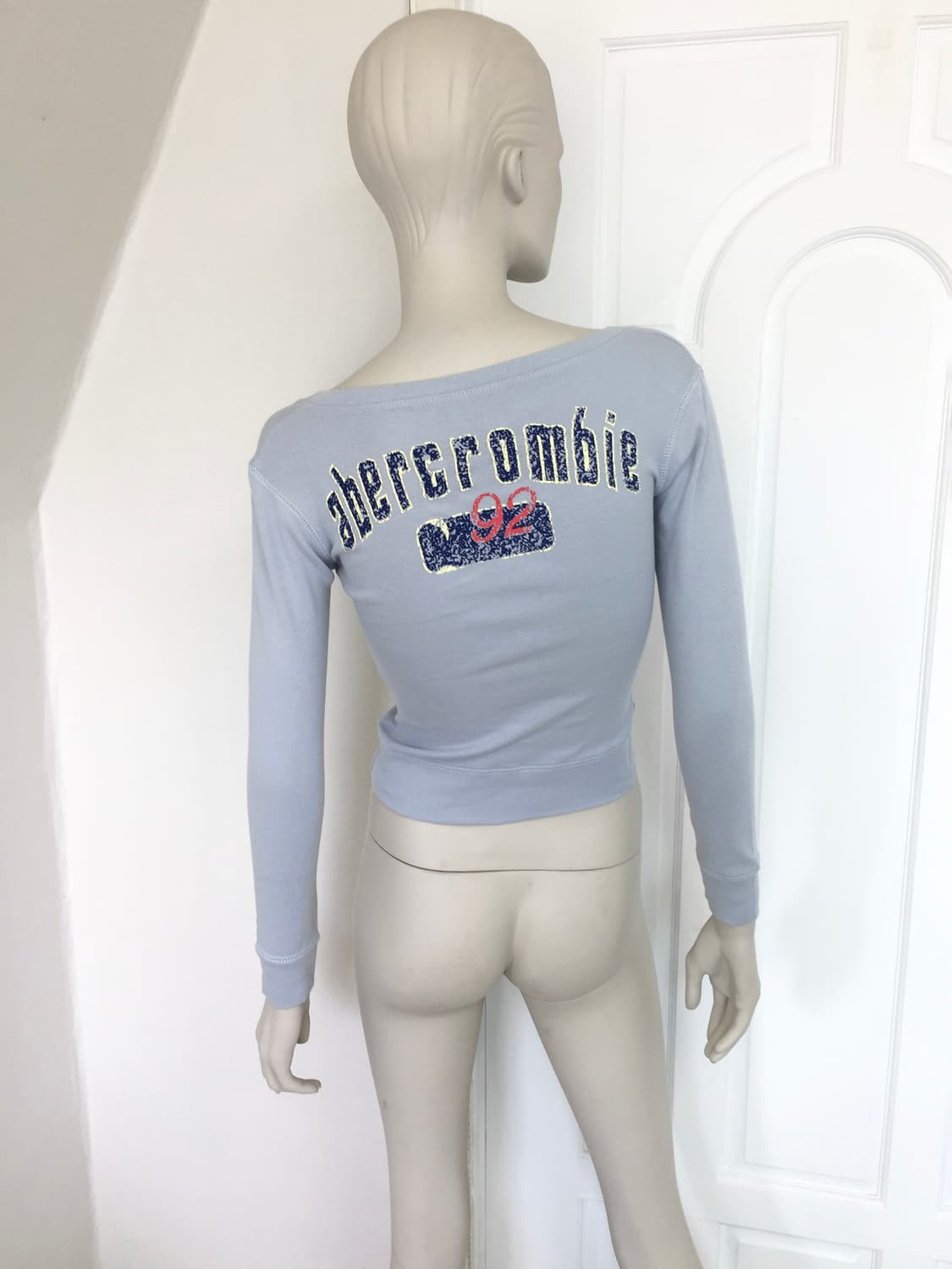 Back Lettering Slim Blue Top 상품이미지1