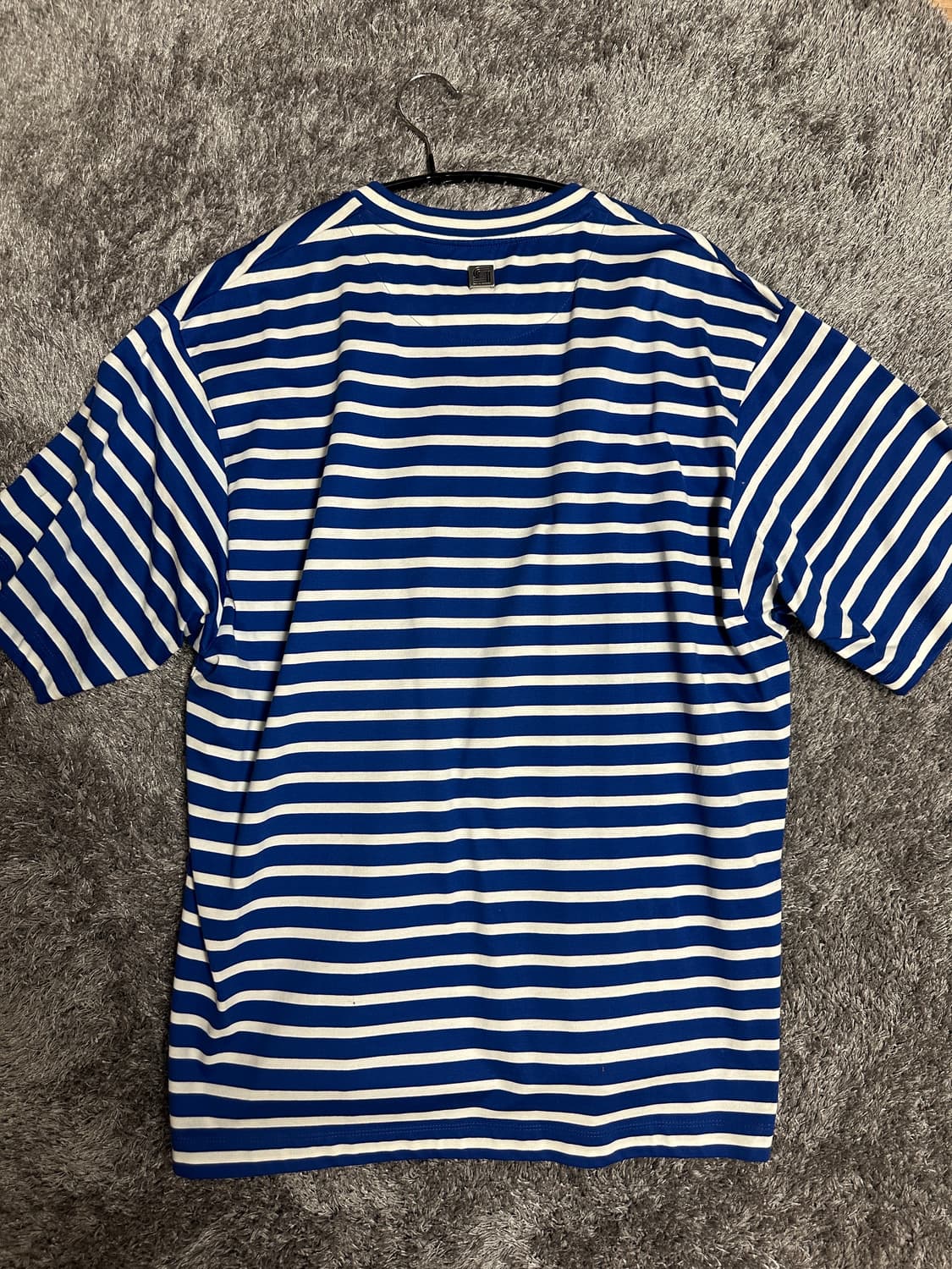 솔리드옴므 절개 스트라이프 반팔 티셔츠 블루 48 사이즈 상품이미지3