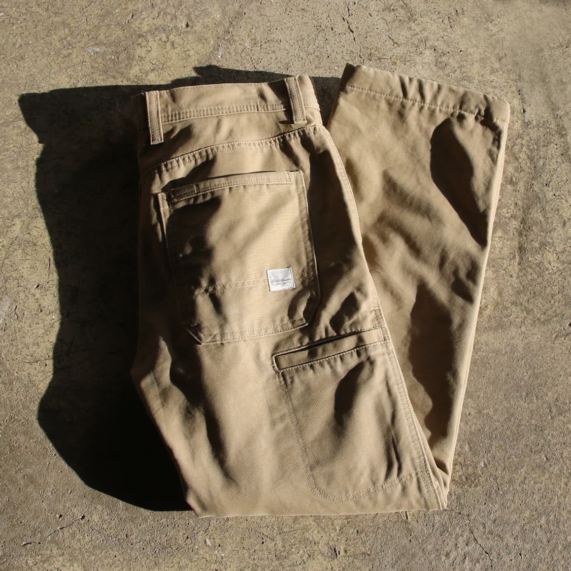 (착용컷) 에디바우어 워크 팬츠 (남성용 32) 상품이미지1