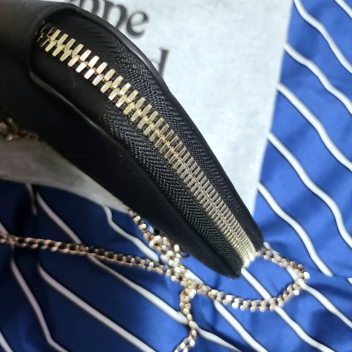 비비안웨스트우드 25SS 뉴하트 크로스바디 상품이미지3