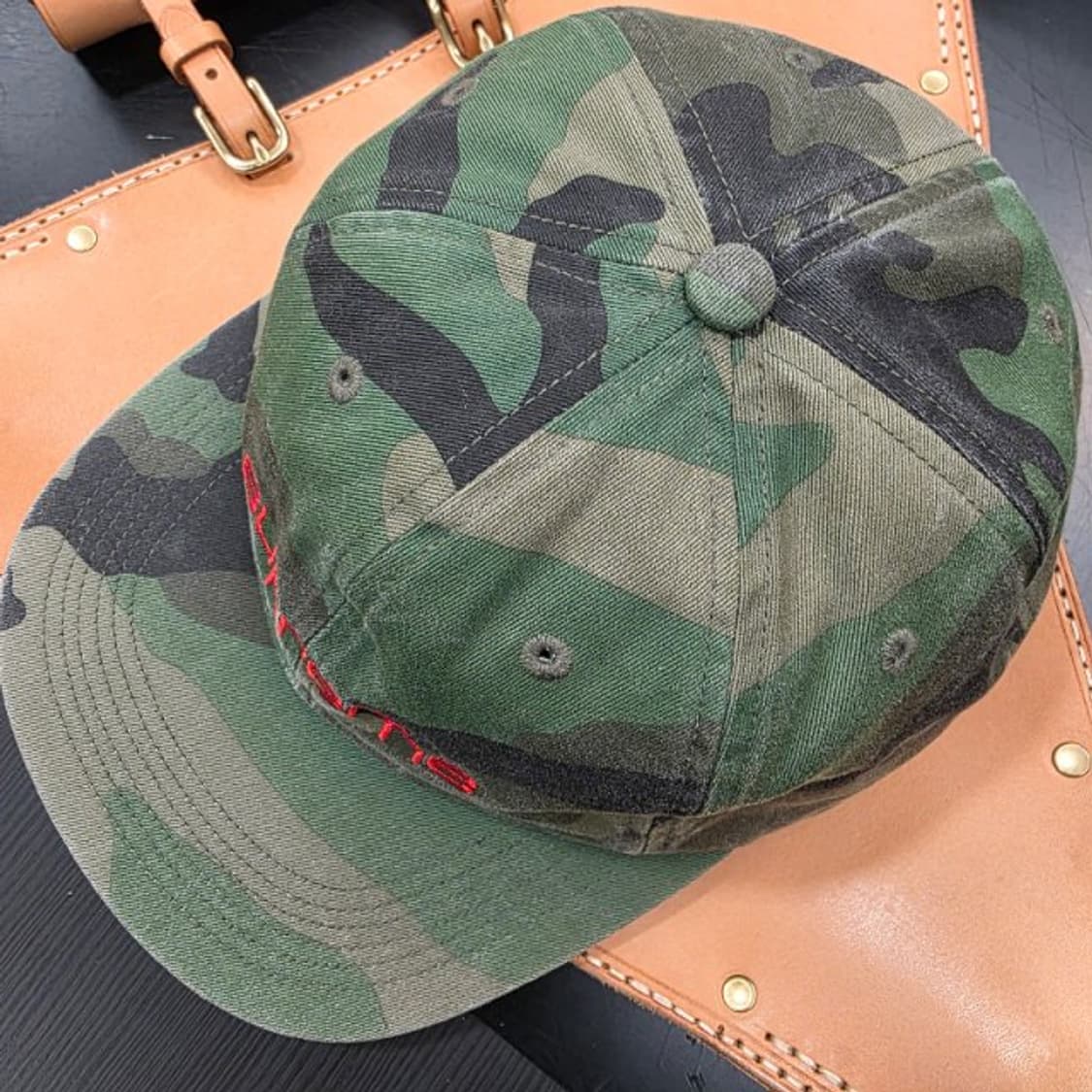Supreme Compact logo 6패널 카모 Cap 상품이미지5