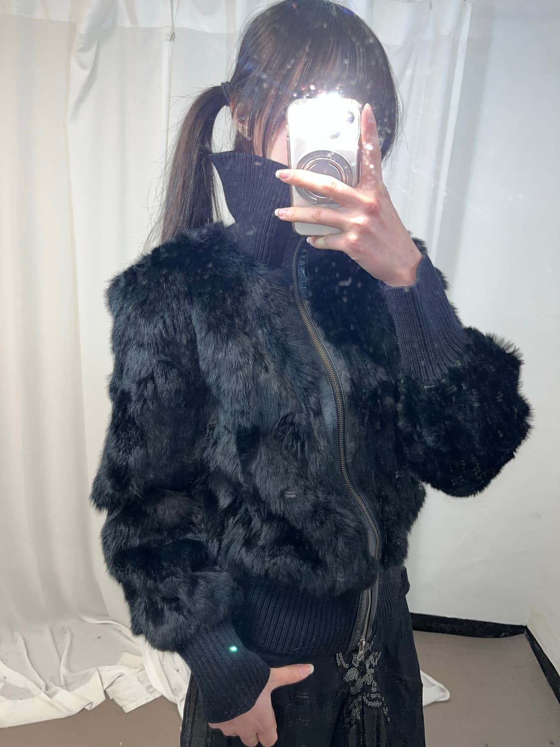 블랙 하이넥 래빗퍼 자켓 상품이미지5