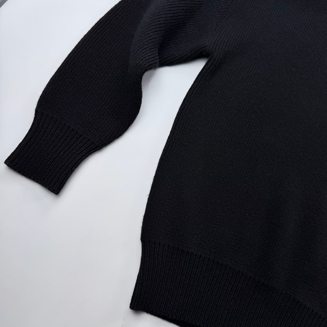 보테가베네타 니트 블랙 상품이미지4