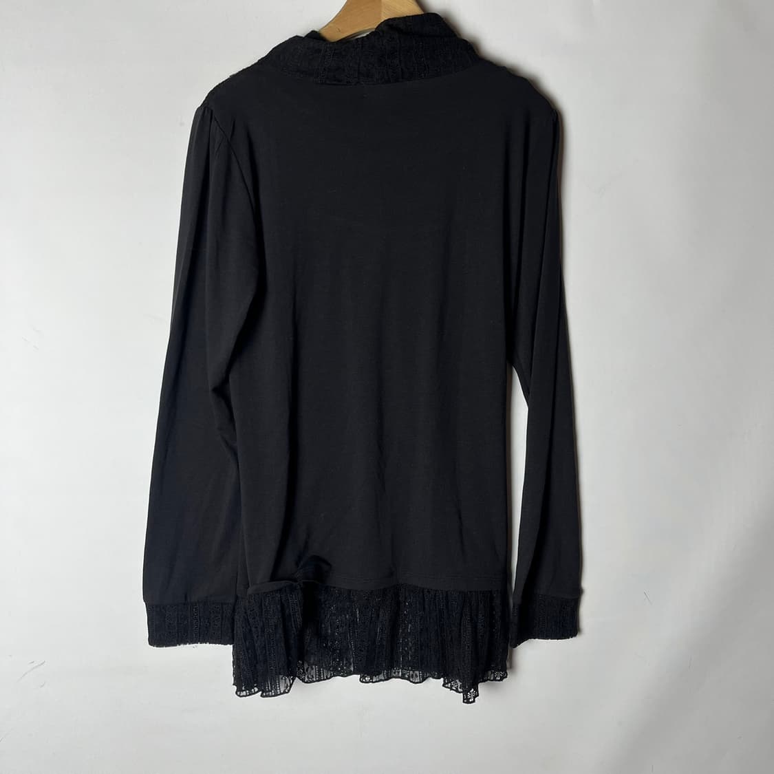 [AXES FEMME] 엑시즈팜 레이스업 롱슬리브 상품이미지2