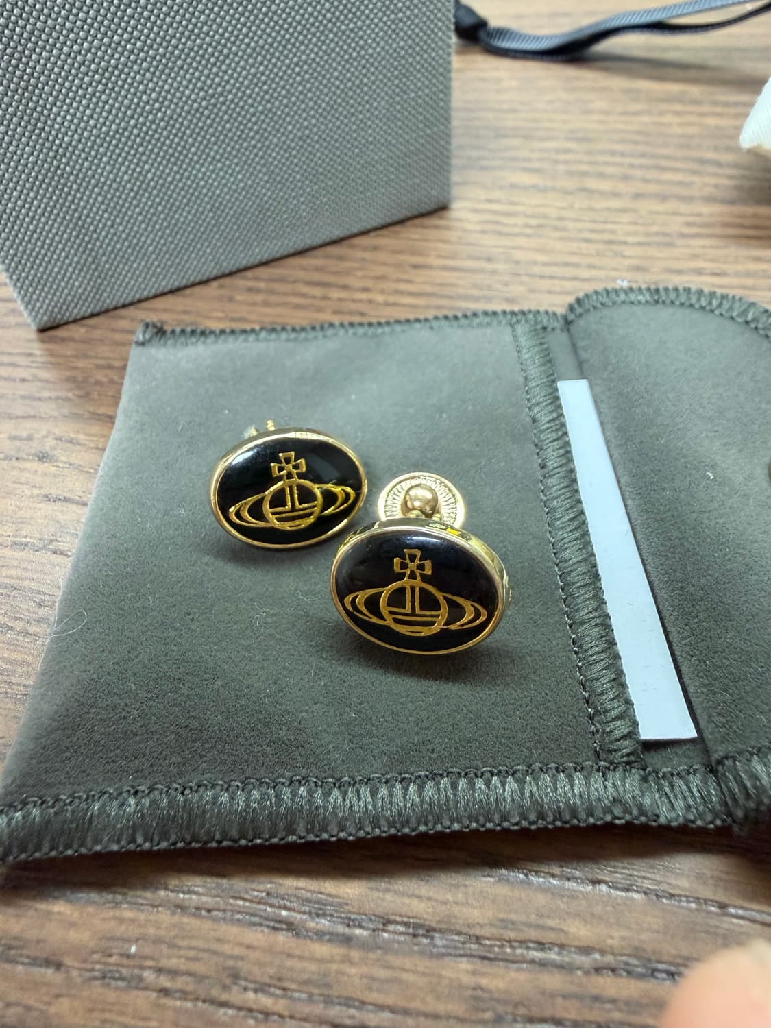 비비안웨스트우드 골드 오브 이어링 상품이미지1