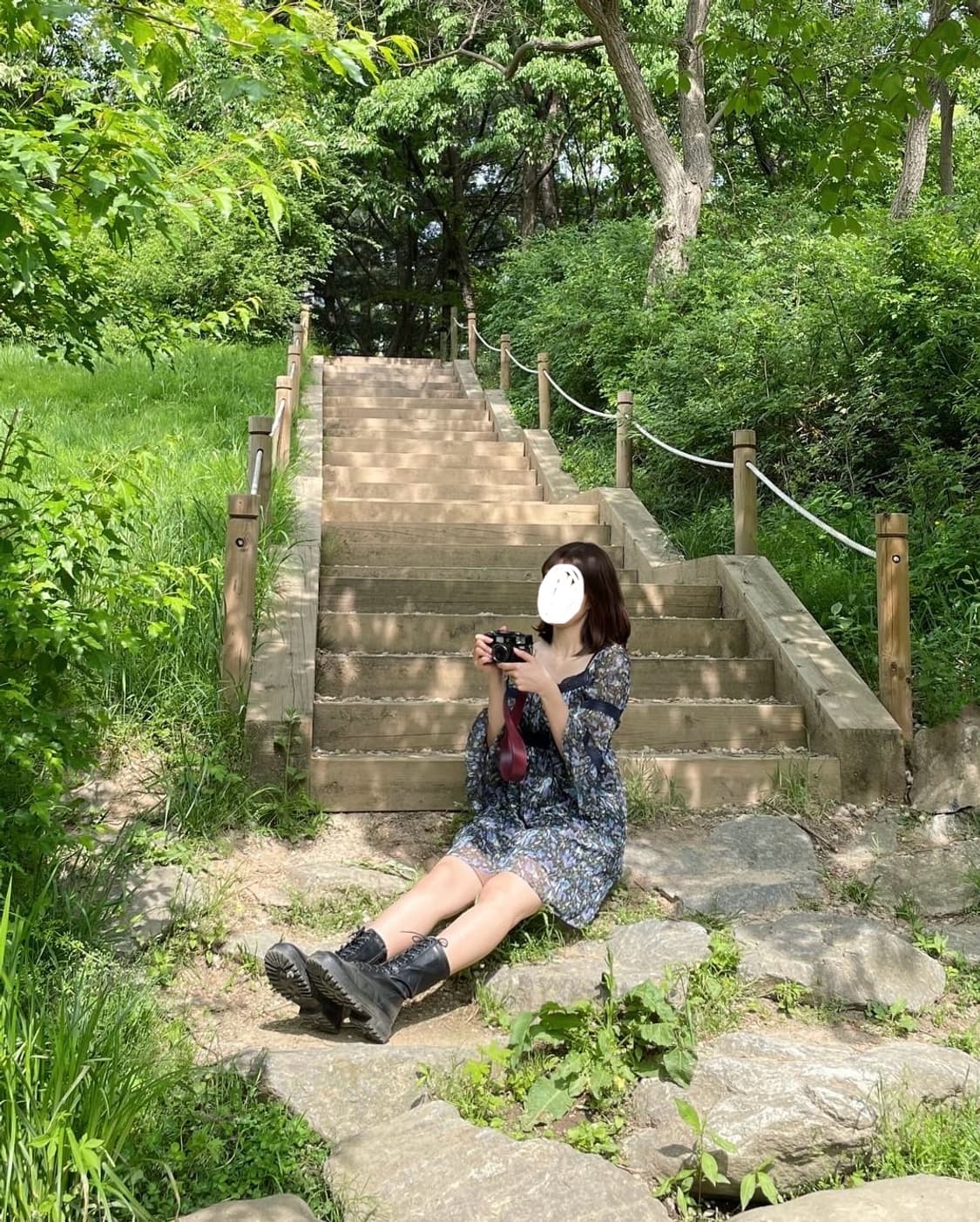 네이비 플라워 레이스 스퀘어넥 원피스 상품이미지2