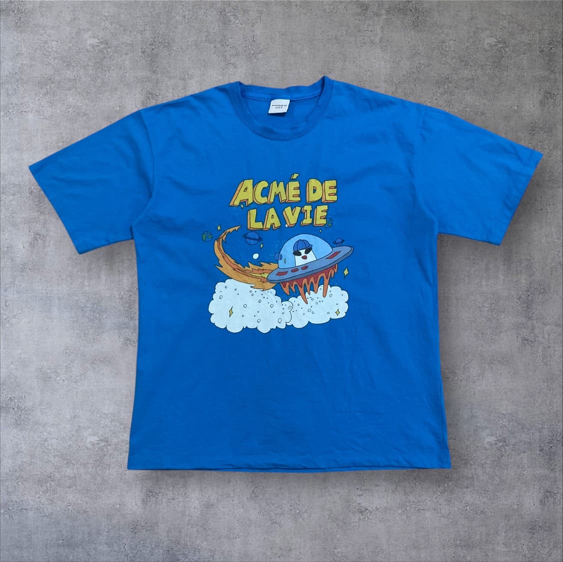 아크메드라비 스페이스쉽 빅로고 블루 반팔티 상품이미지1