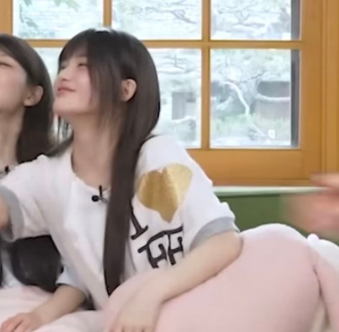 페어리 카울넥 티셔츠 상품이미지2