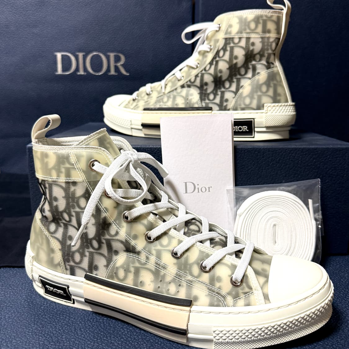 디올 스니커즈 상품이미지1