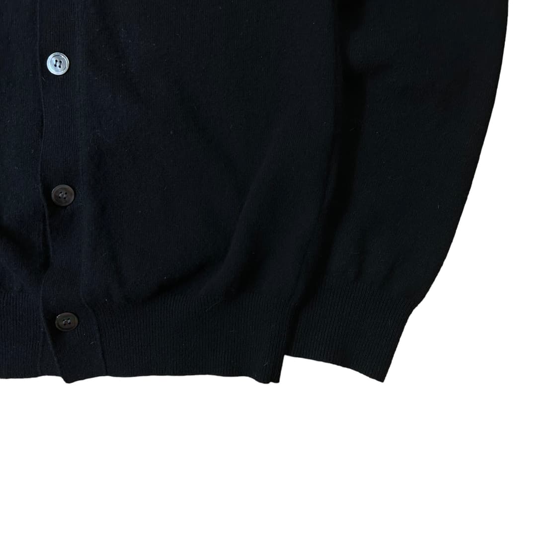 꼼데가르송 20년식 화이트와펜 블랙 가디건 상품이미지5