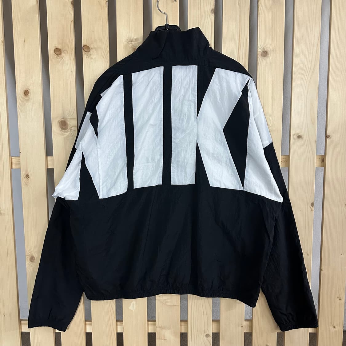 (L) 나이키 빅로고 블랙 바람막이 자켓 상품이미지2