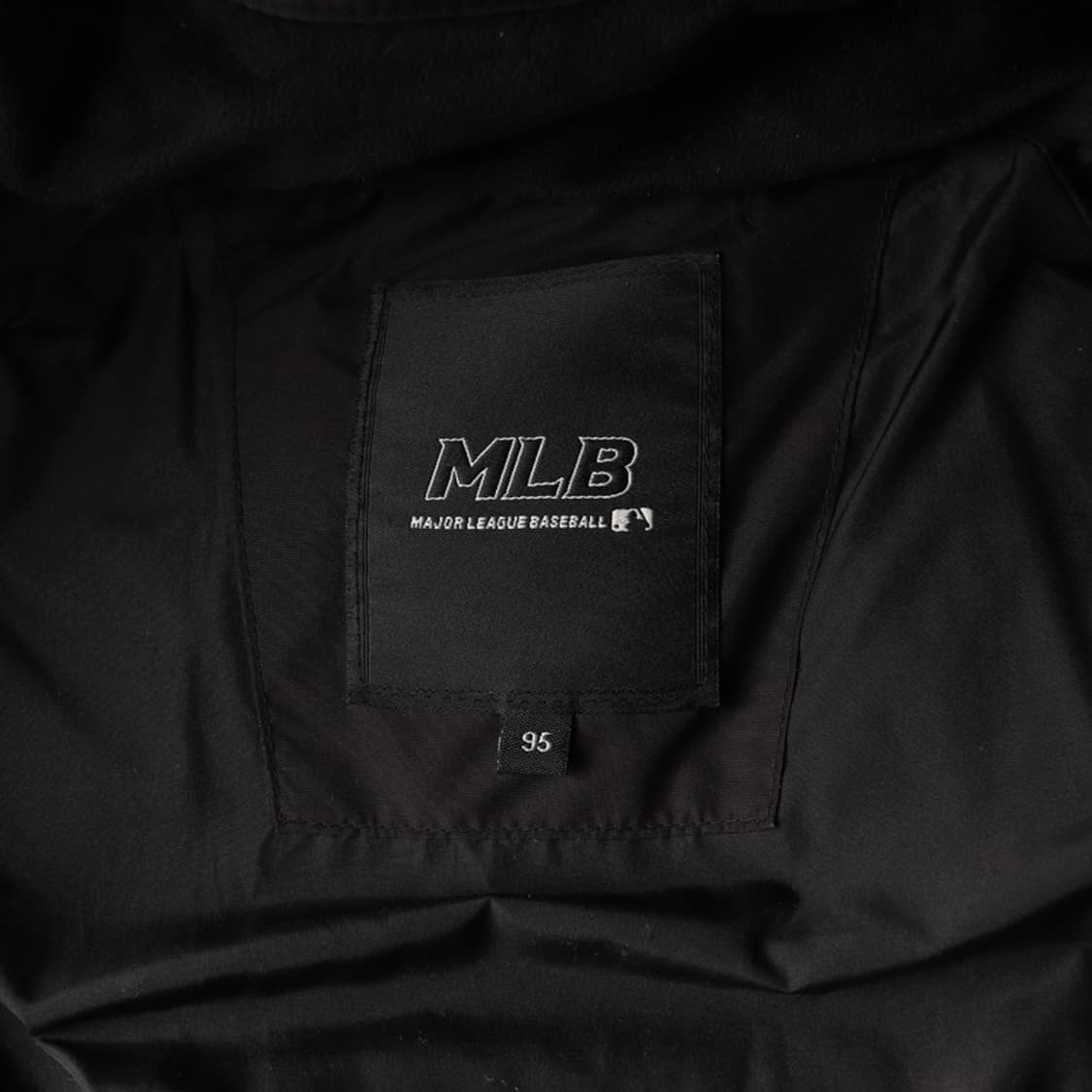 MLB 뉴욕양키스 메가 빅로고 덕다운 롱패딩 블랙 M 상품이미지7