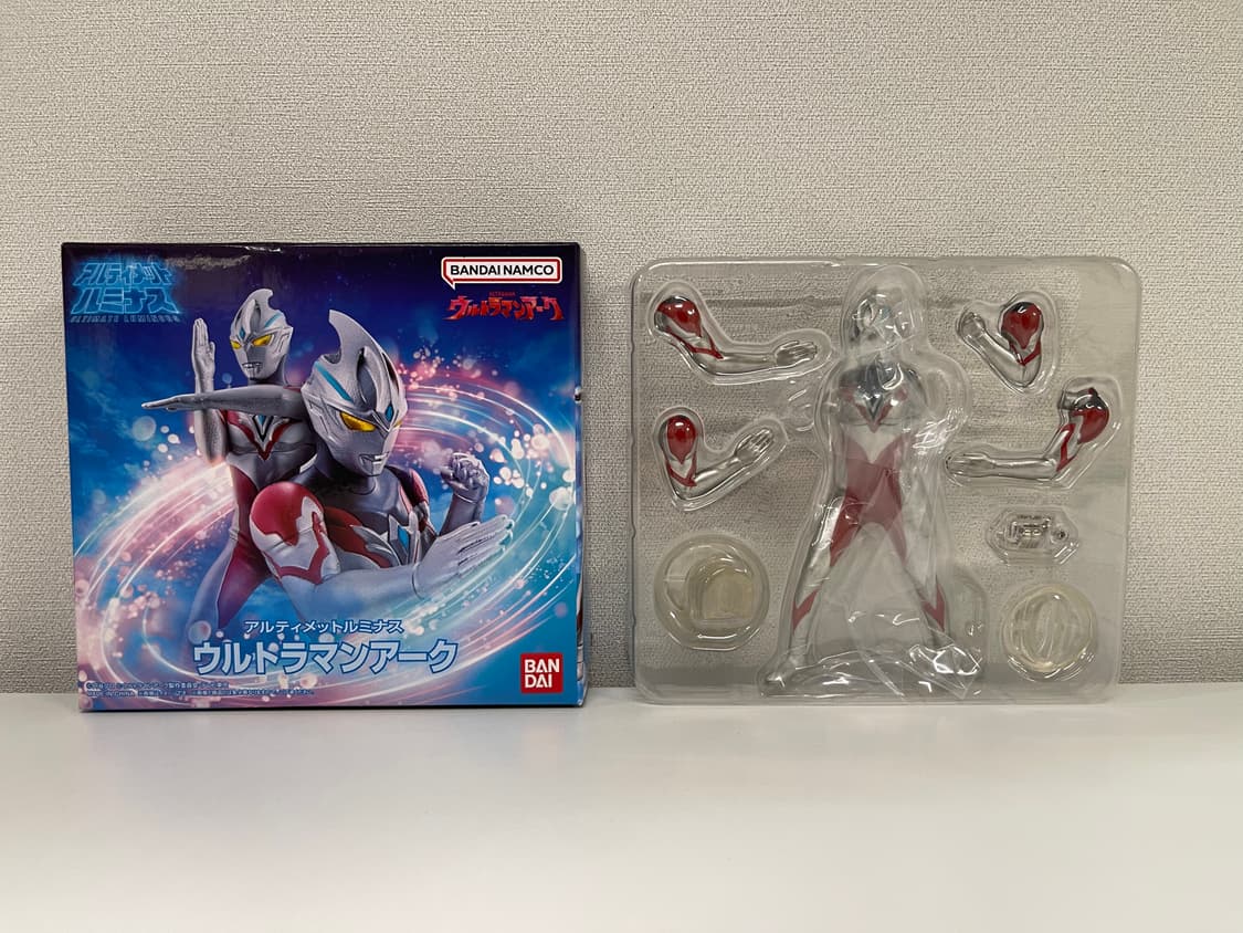 얼티밋 루미너스 울트라맨 아크 피규어 반다이 상품이미지1