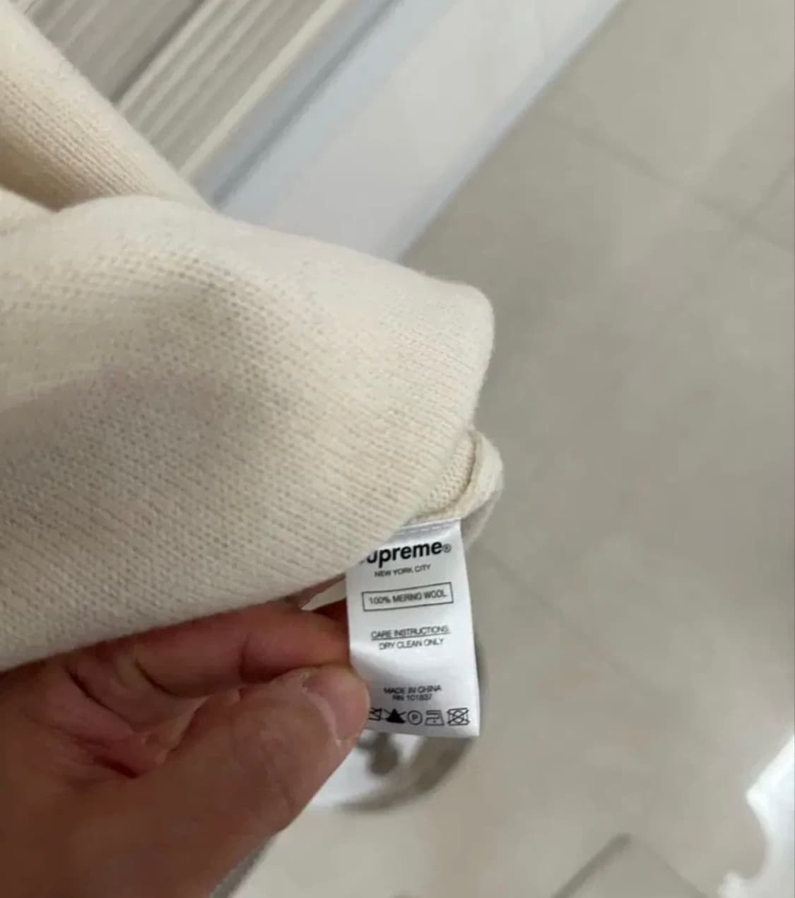 슈프림 메리노울 니트 아이보리 상품이미지3